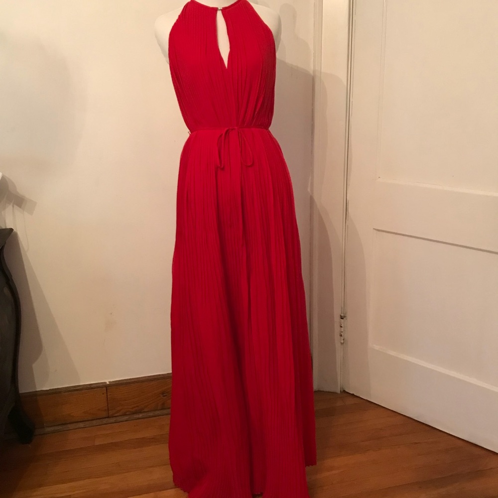 Tommy Hilfiger Collection -Maxi Pleated dress sz 4